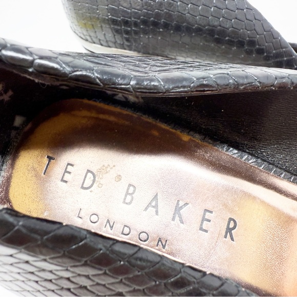 Ted Baker Black Reptile Skin Stiletto Pumps Heels Size 37 EUR / 6 US - Picture 7 of 9